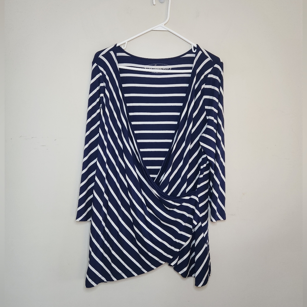 Women's Soma Loungewear Striped Faux Wrap Top Sz XL - Picture 2 of 7
